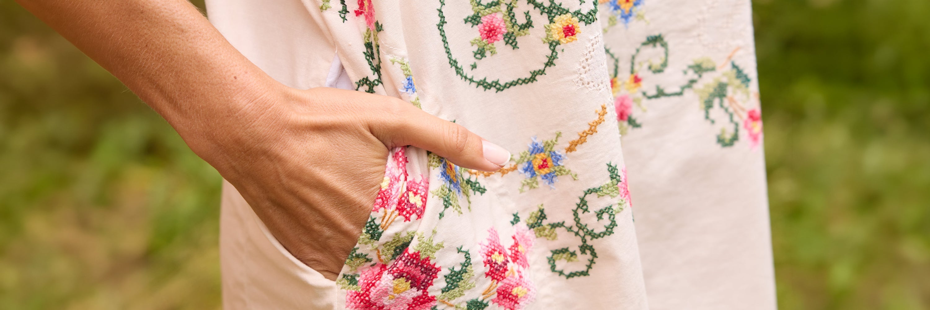 LA COLECCIÓN CAPSULE DE BRODERIES