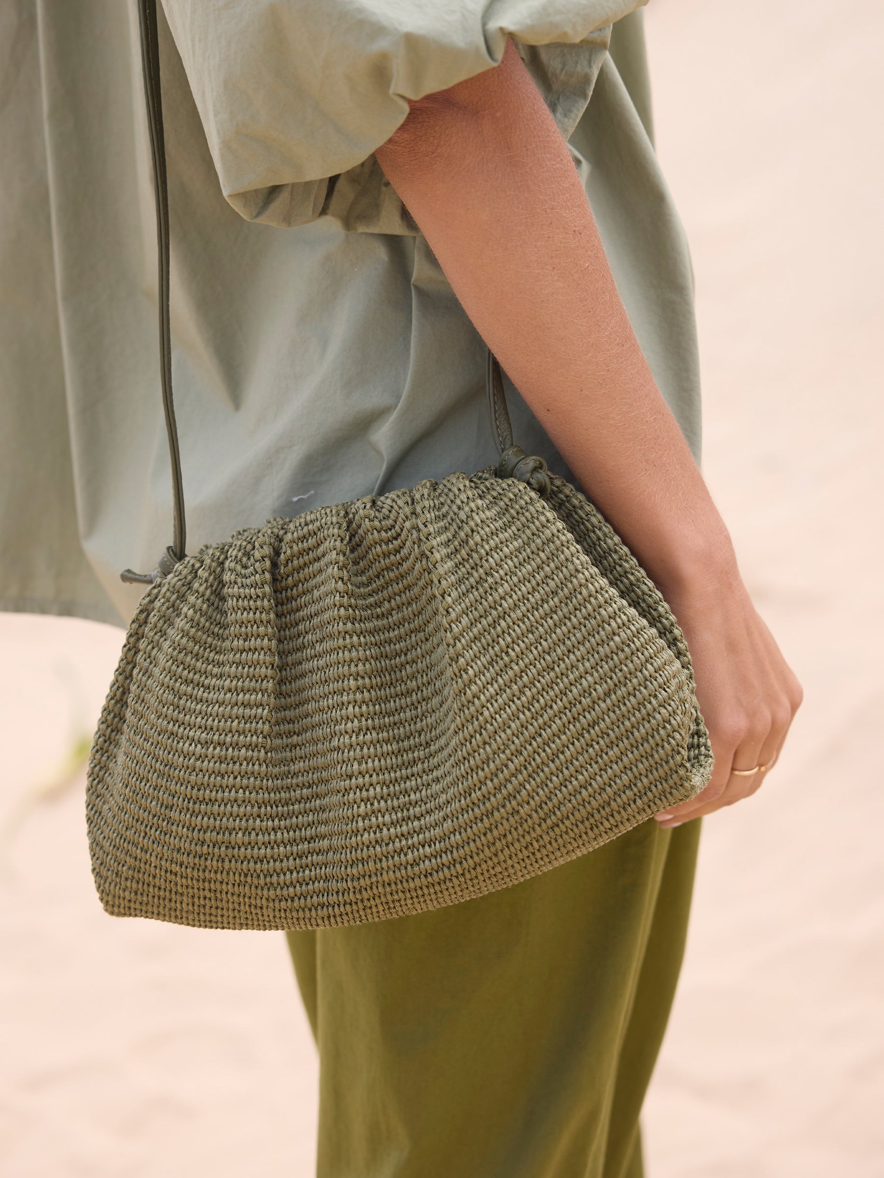 Clutch Etrusca