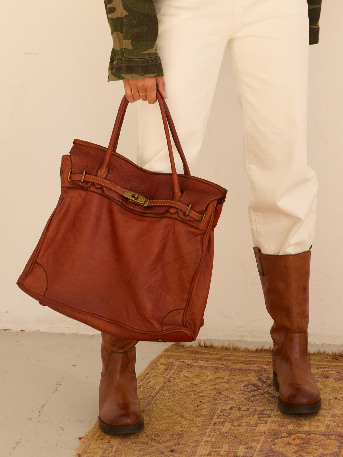 SHOPPER SAFAR