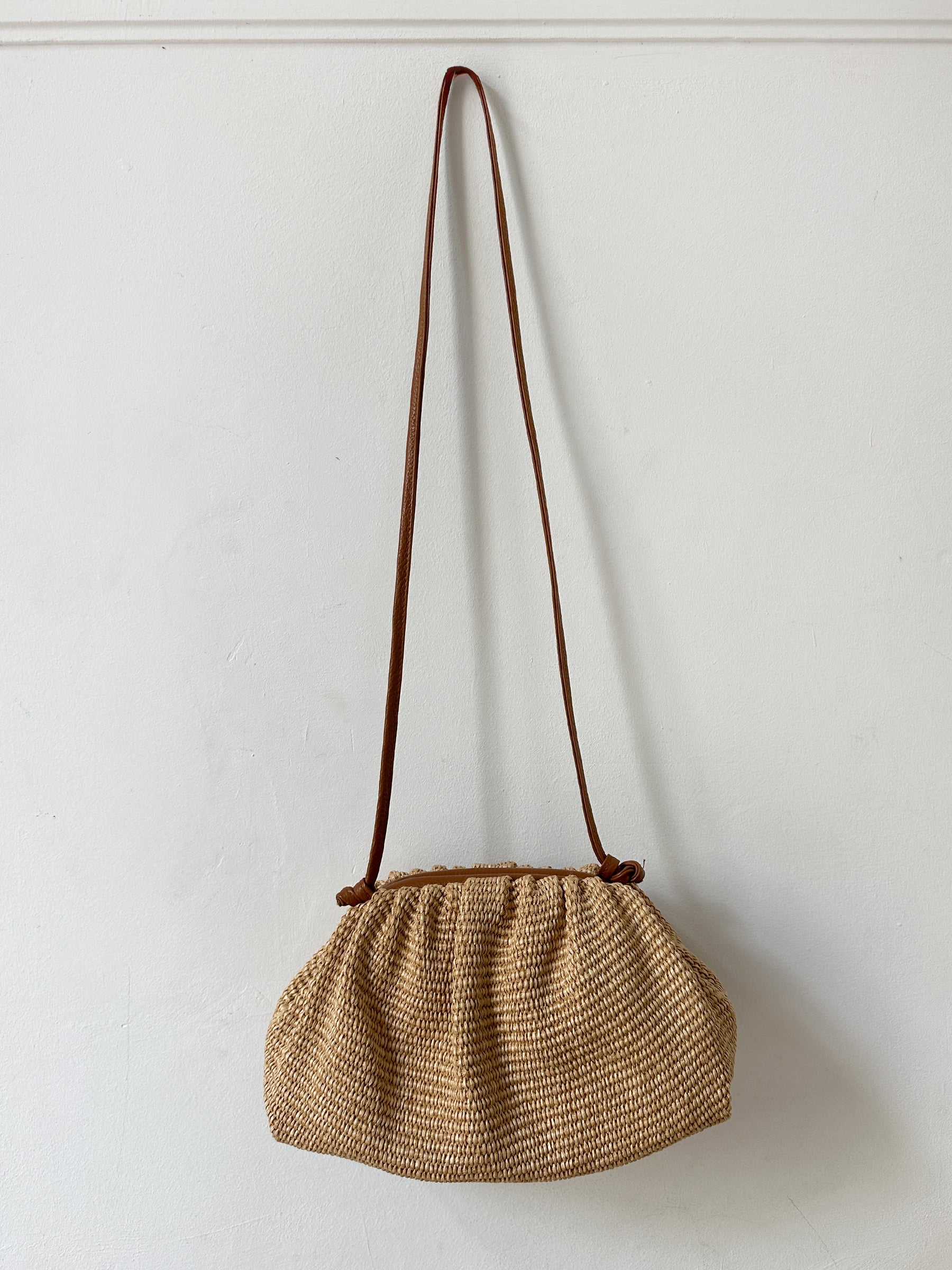 Clutch Etrusca