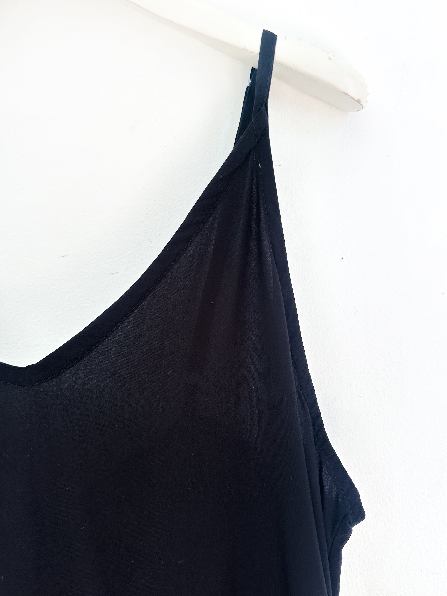 Plain dress