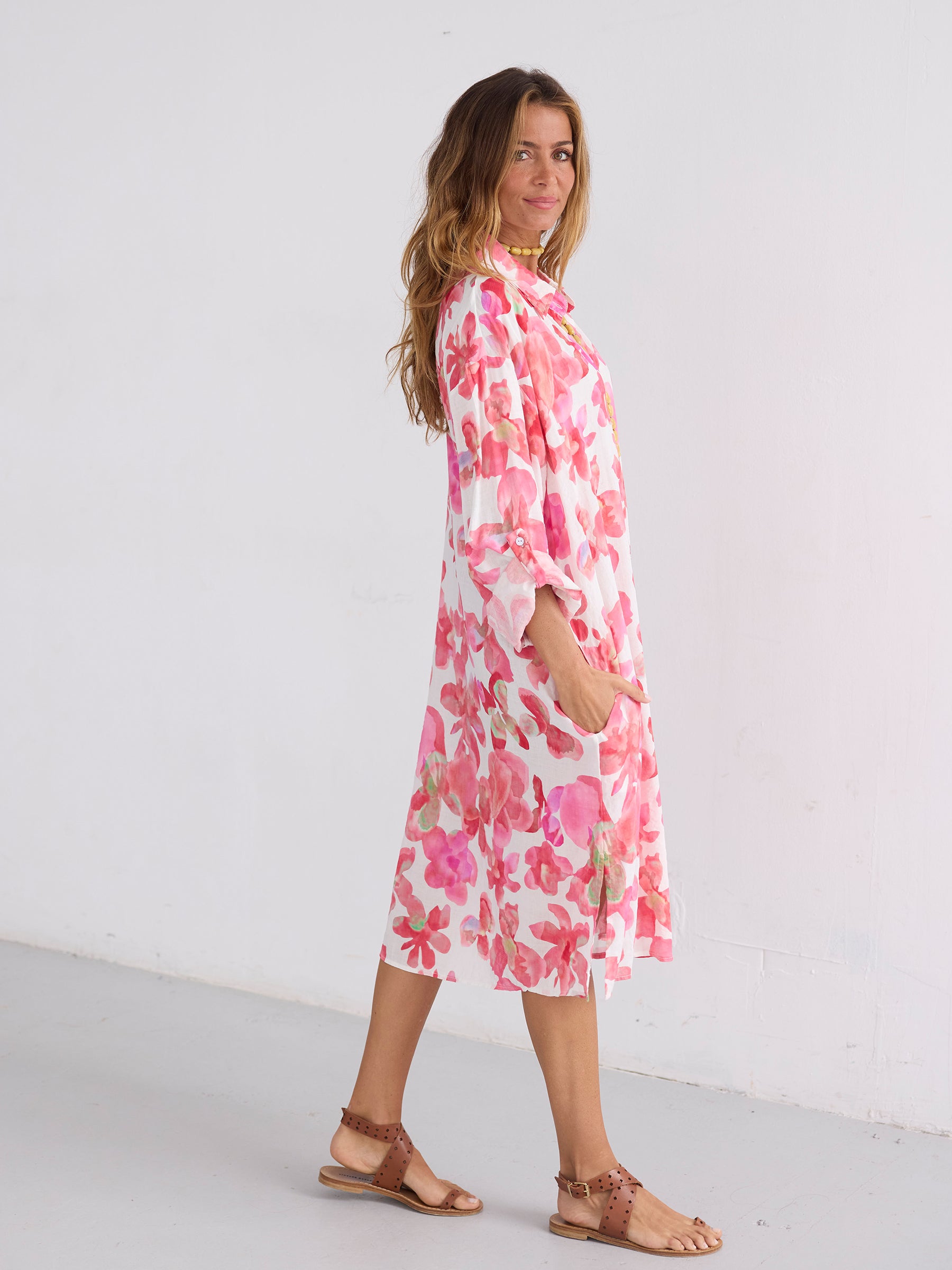 Vestido color almendra tostada