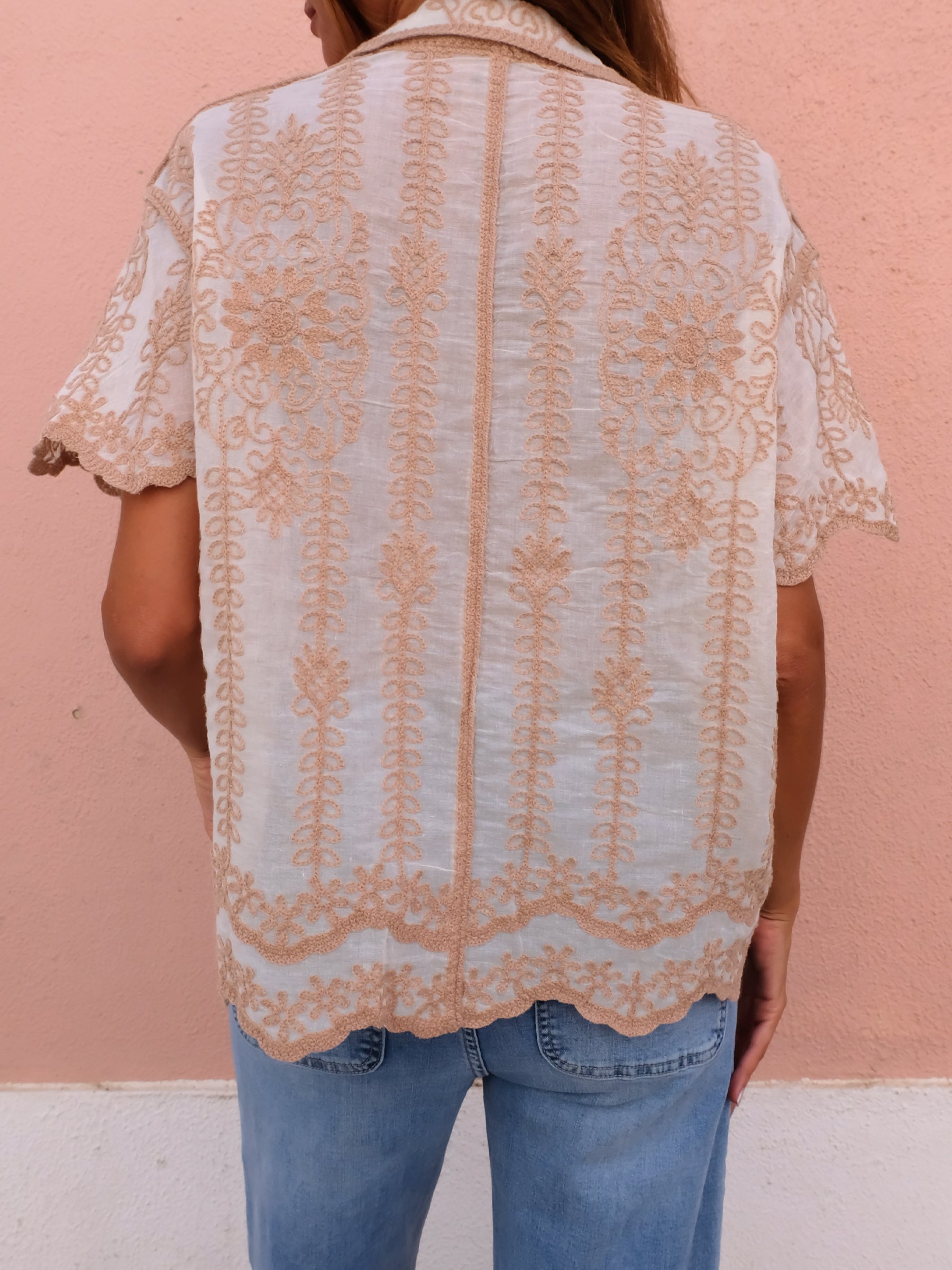 Camisa Bordada