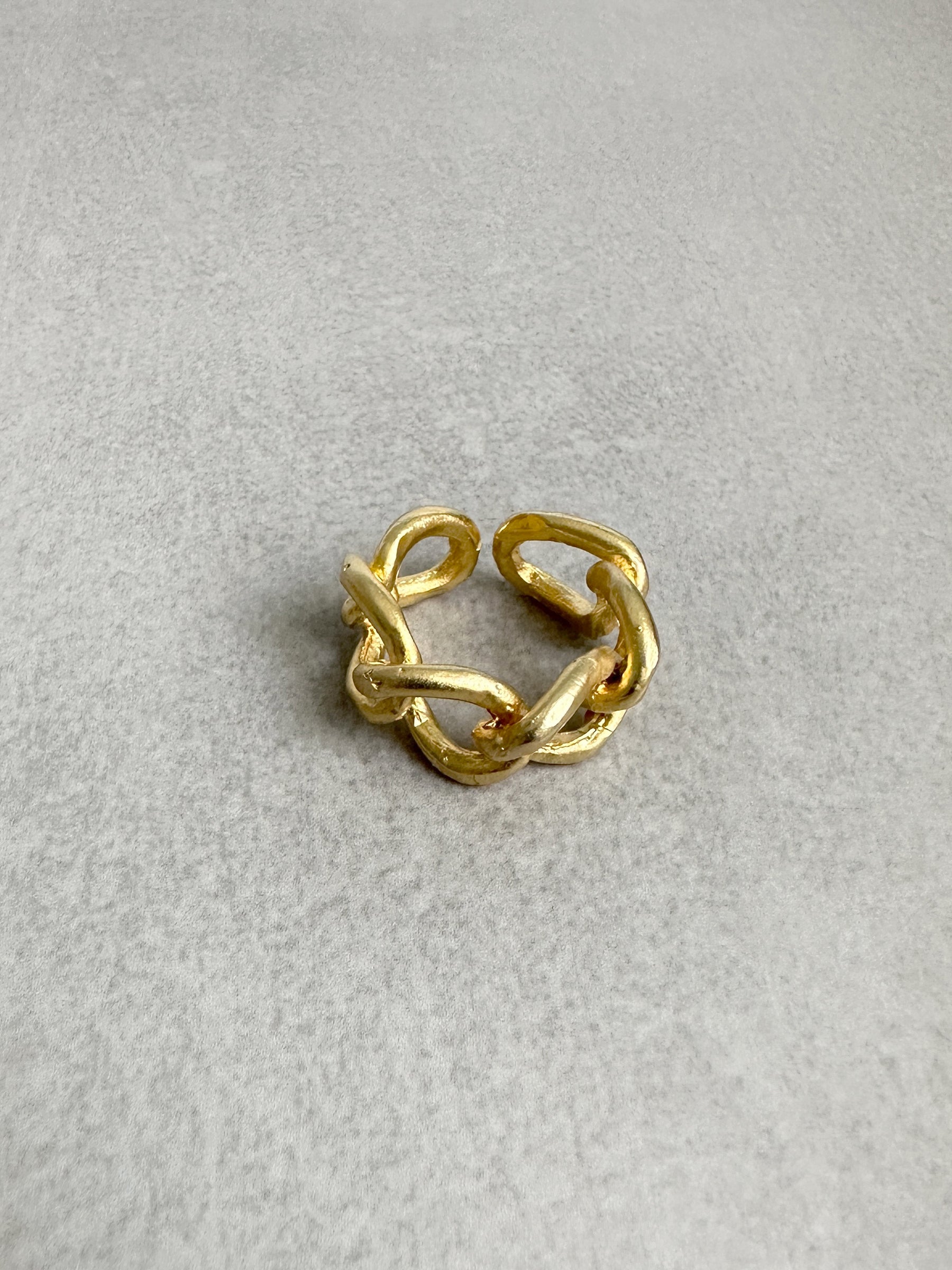 Anillo trenzado