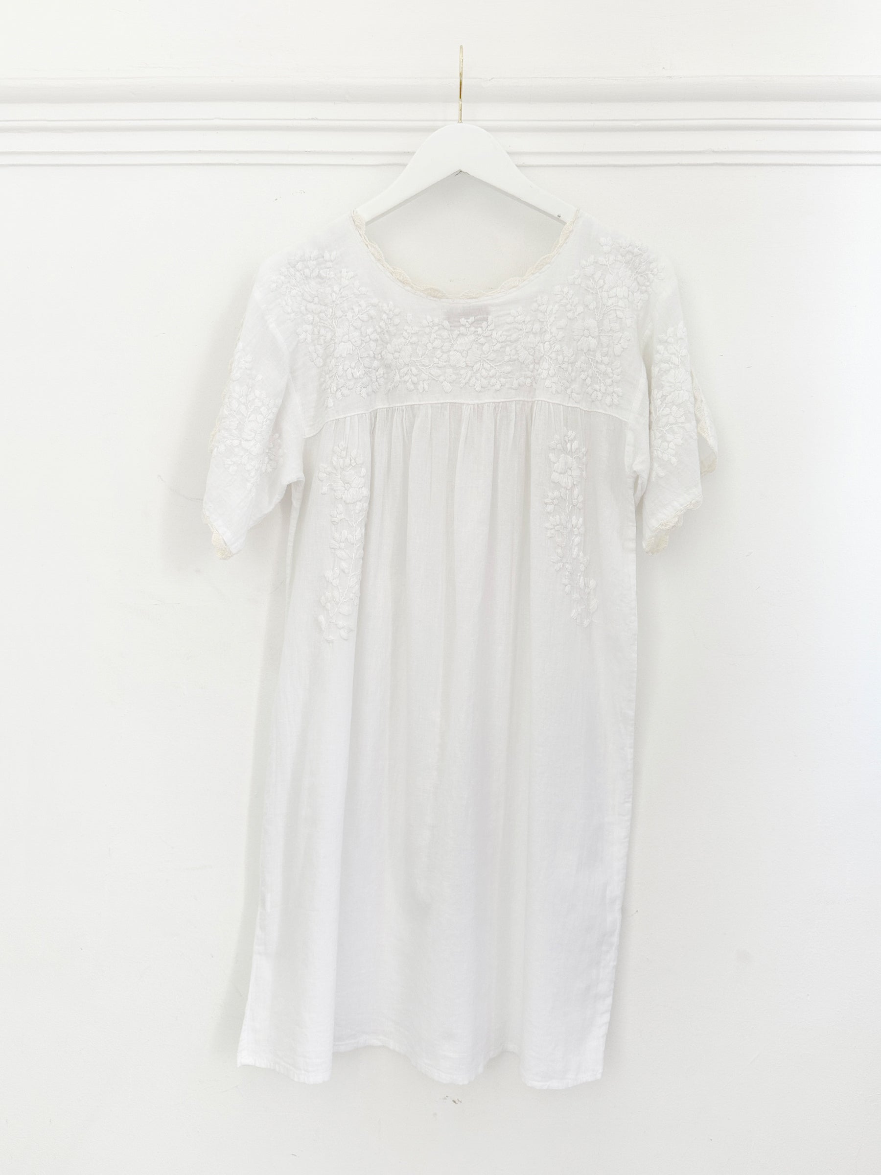 Vestido Bordado