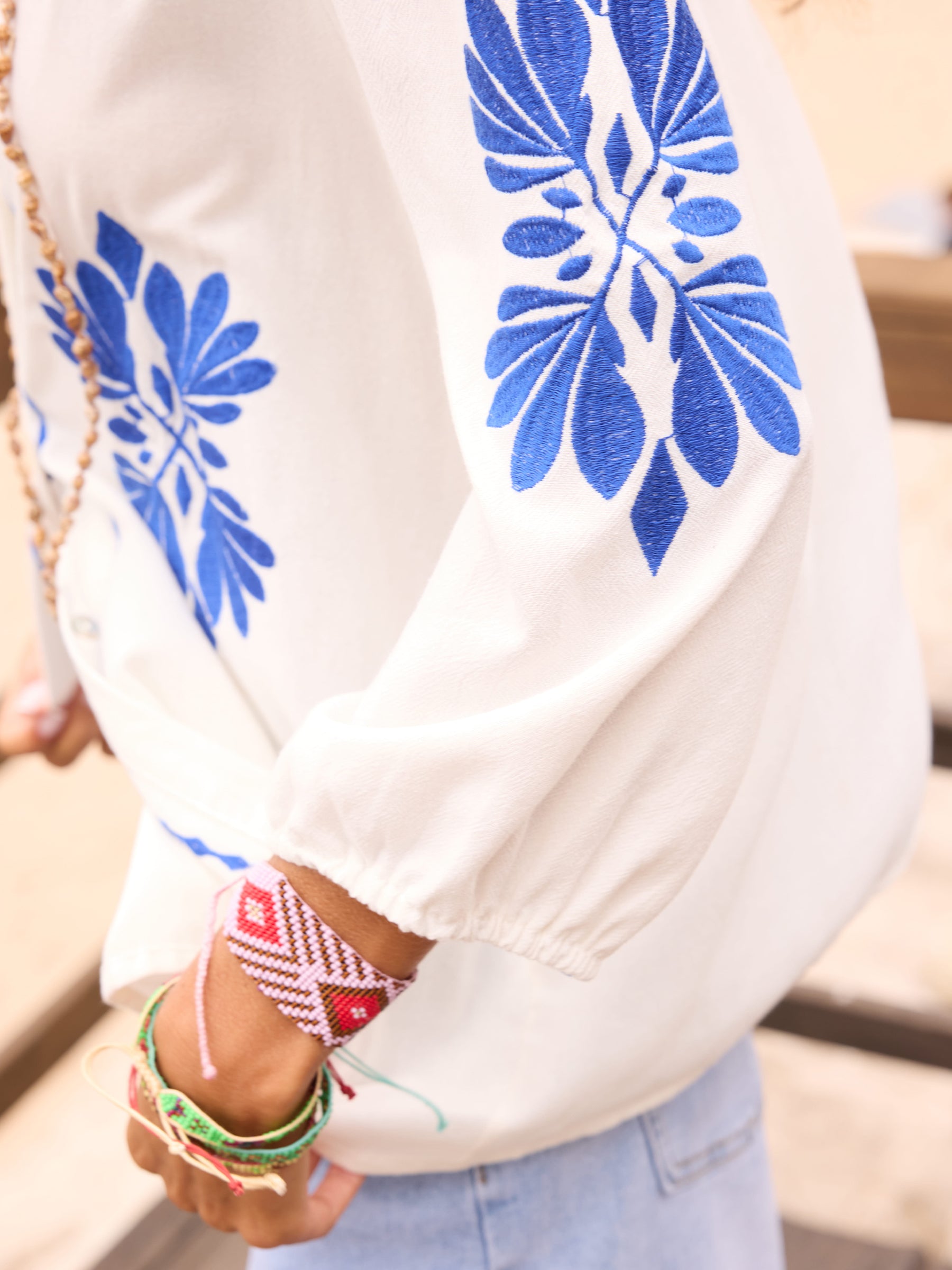 Blusa Colares