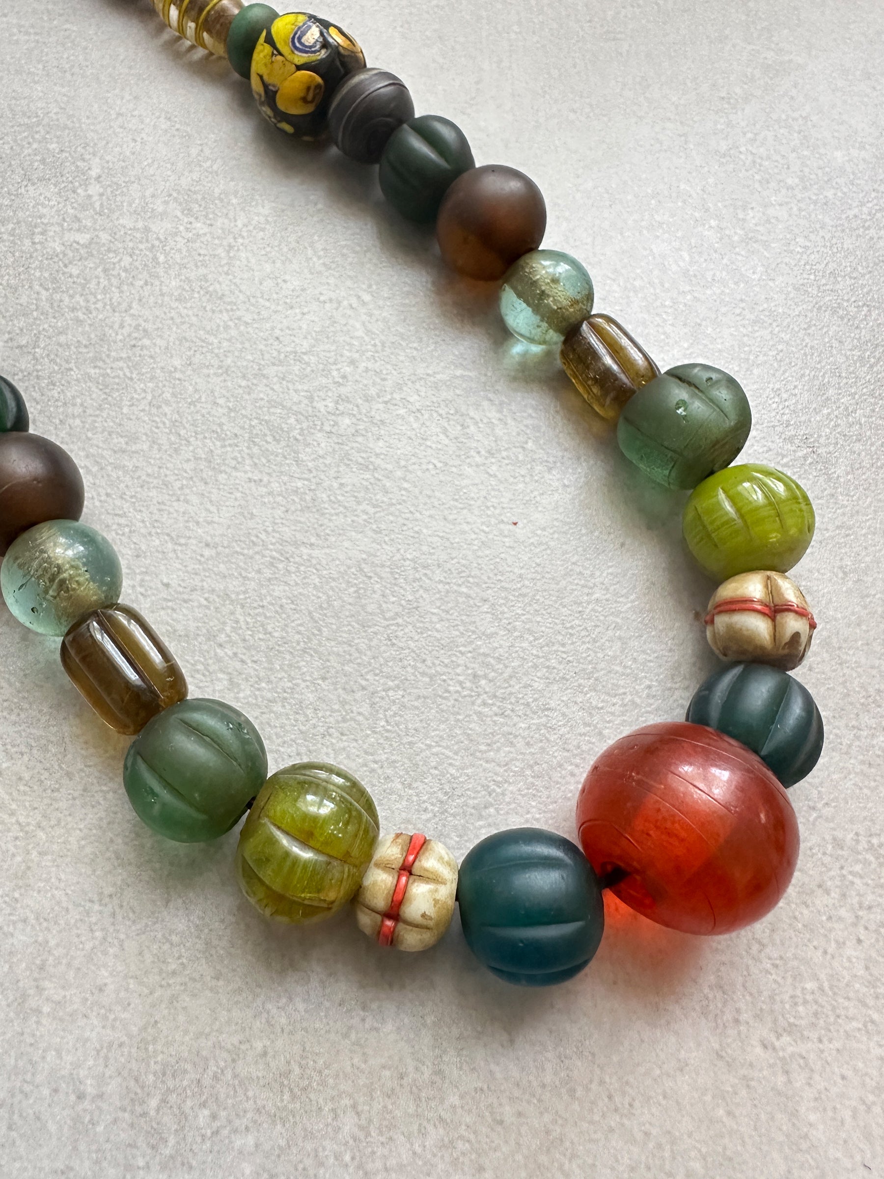 NURU NECKLACE