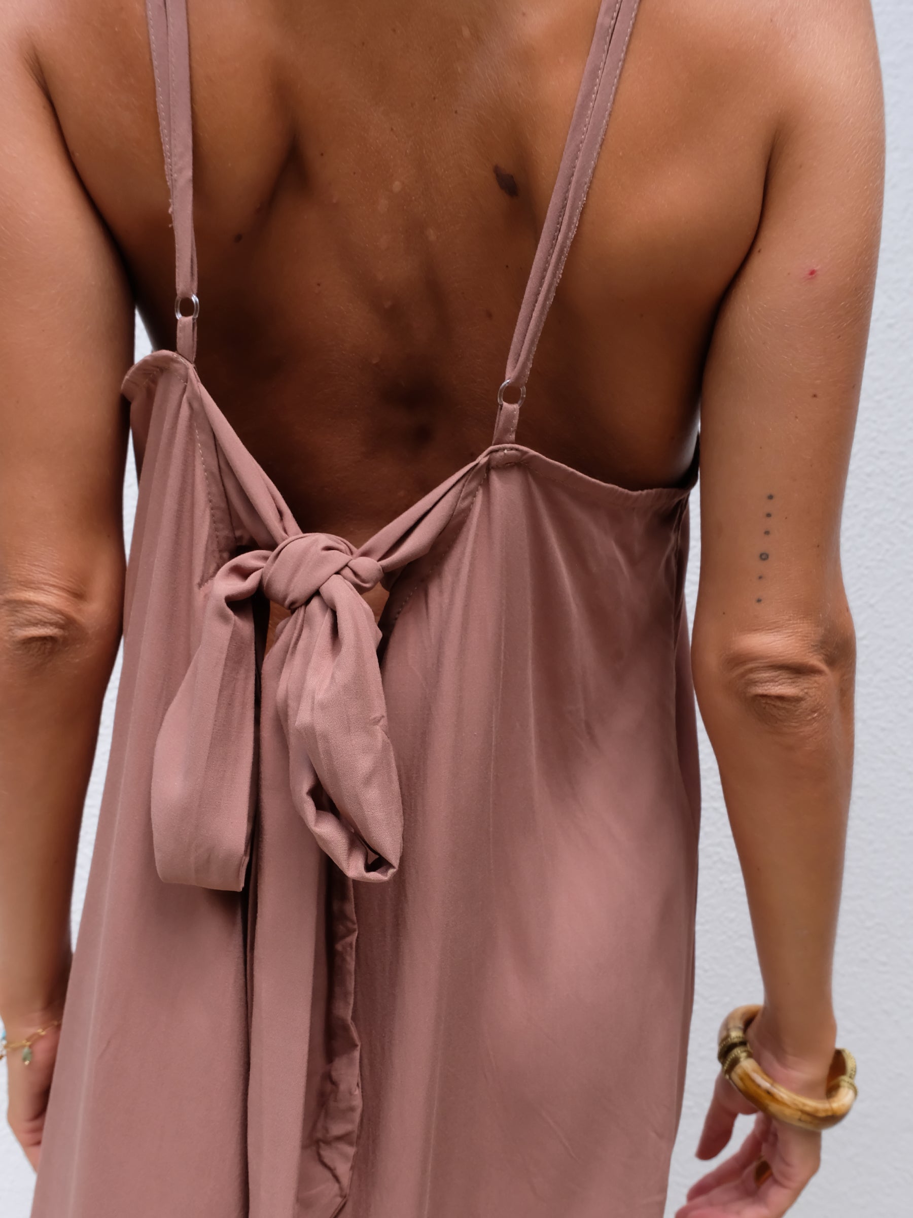 Plain dress