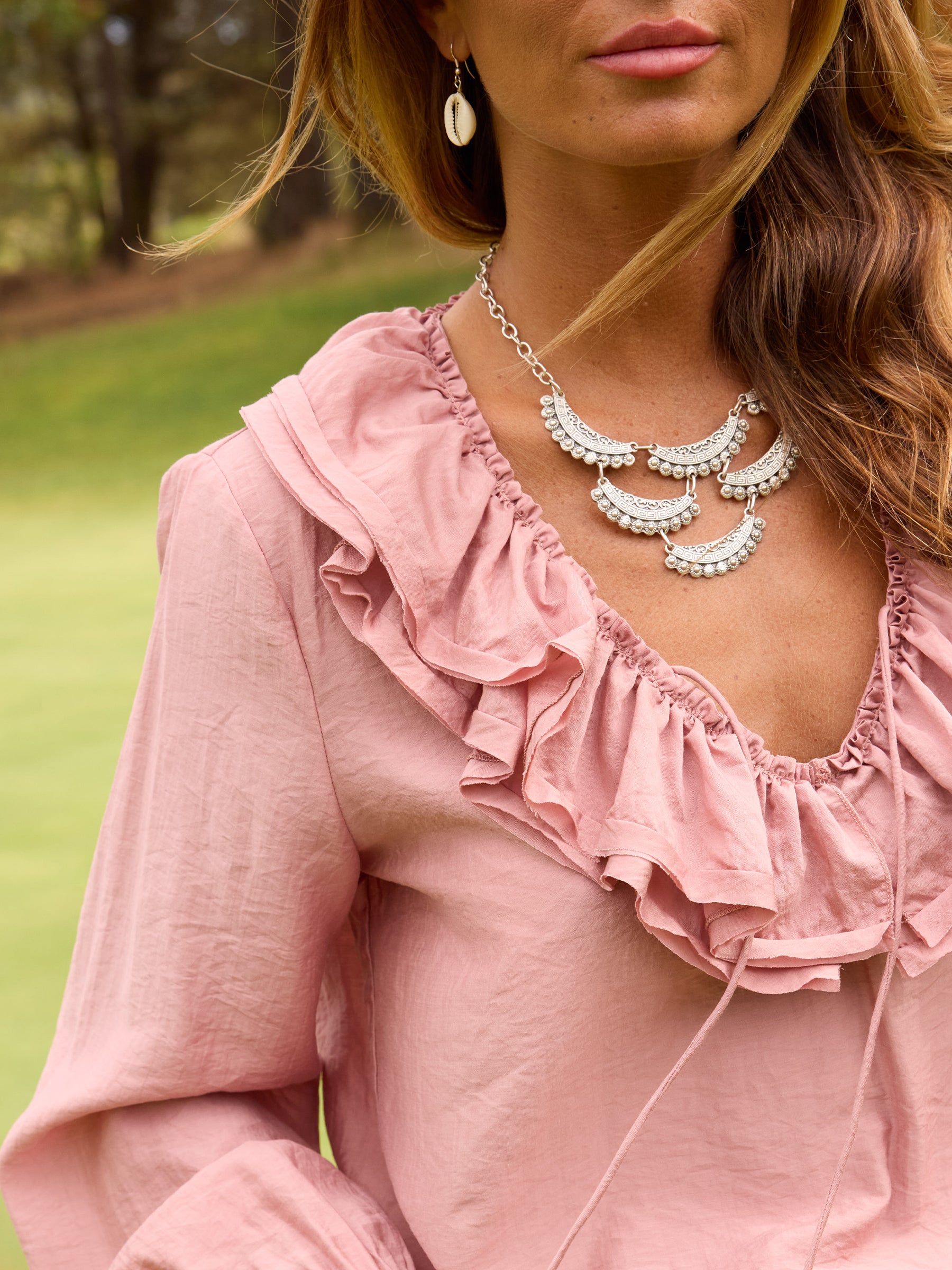 Blusa con volantes