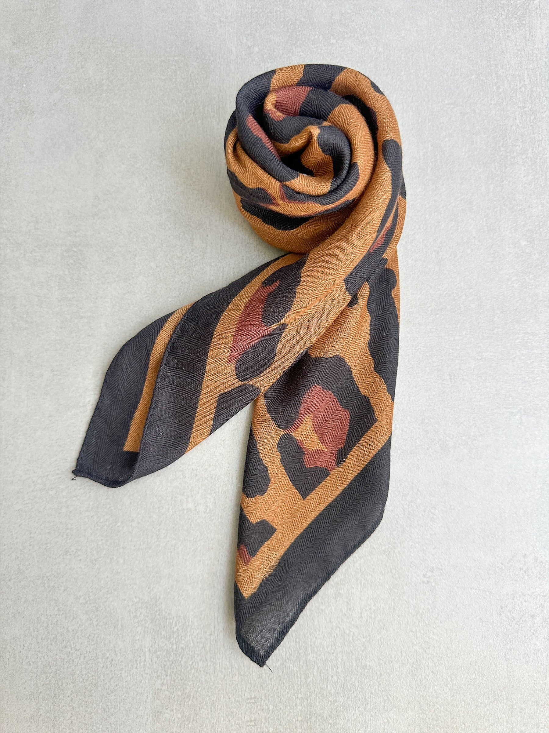 Printed scarf