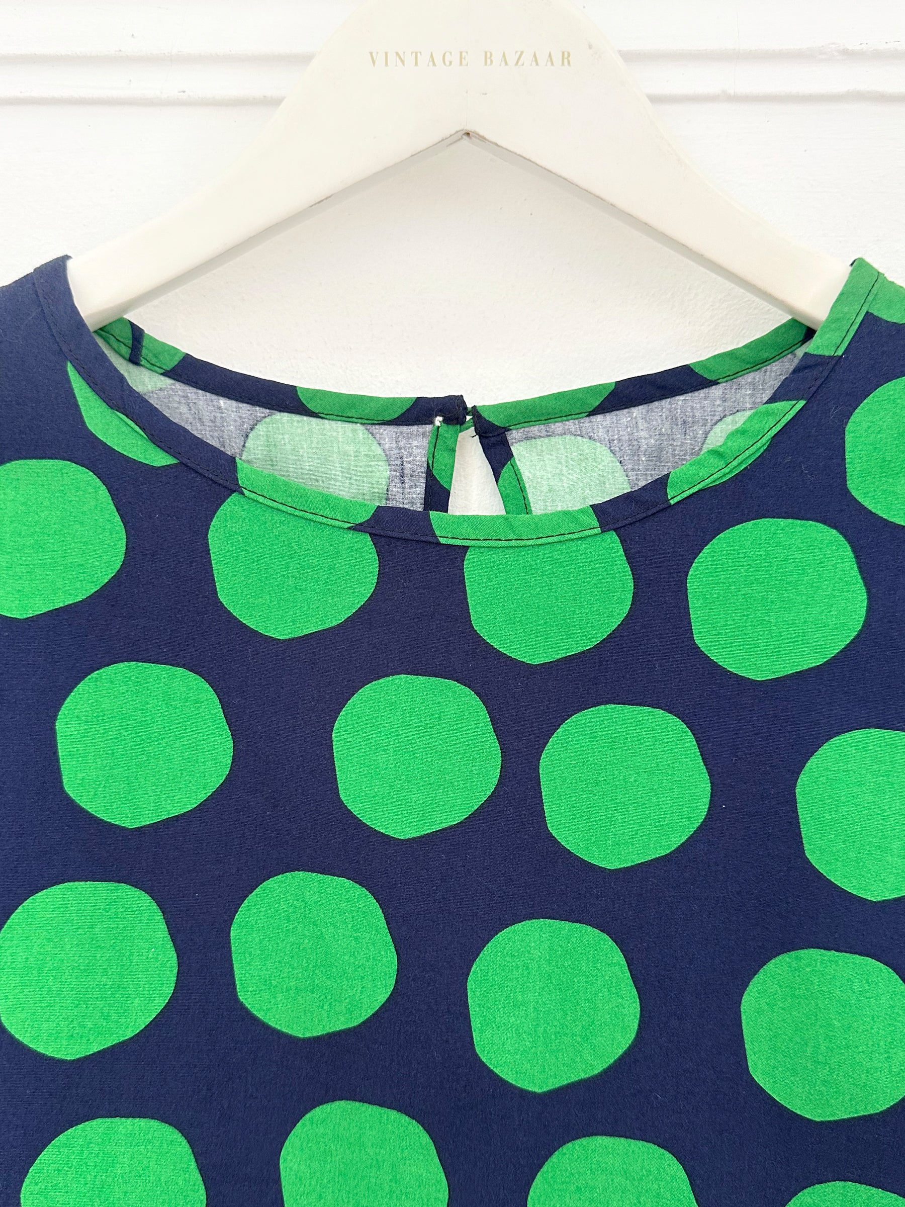 Blusa de bolas