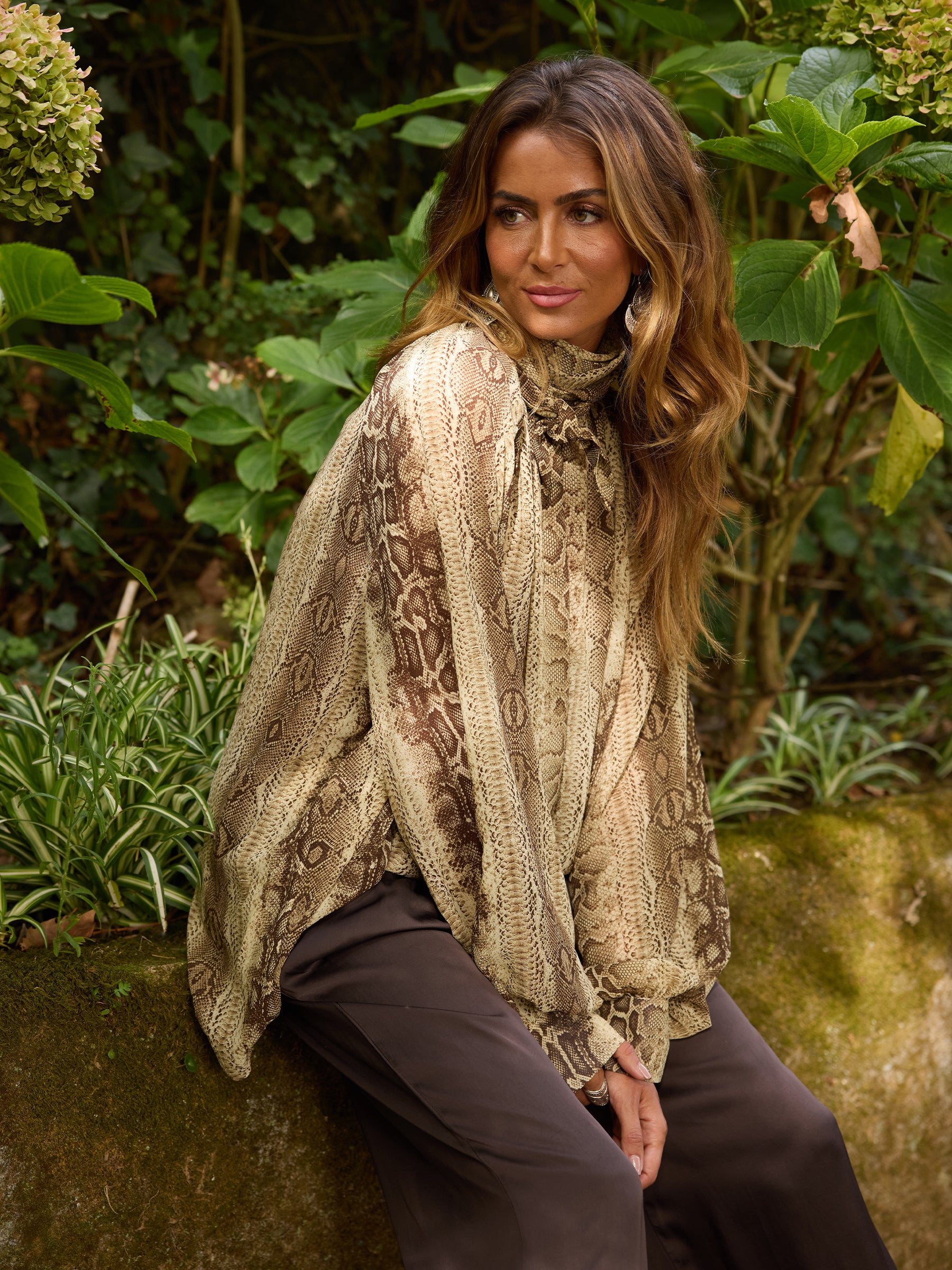 Blusa Laçada Pithon