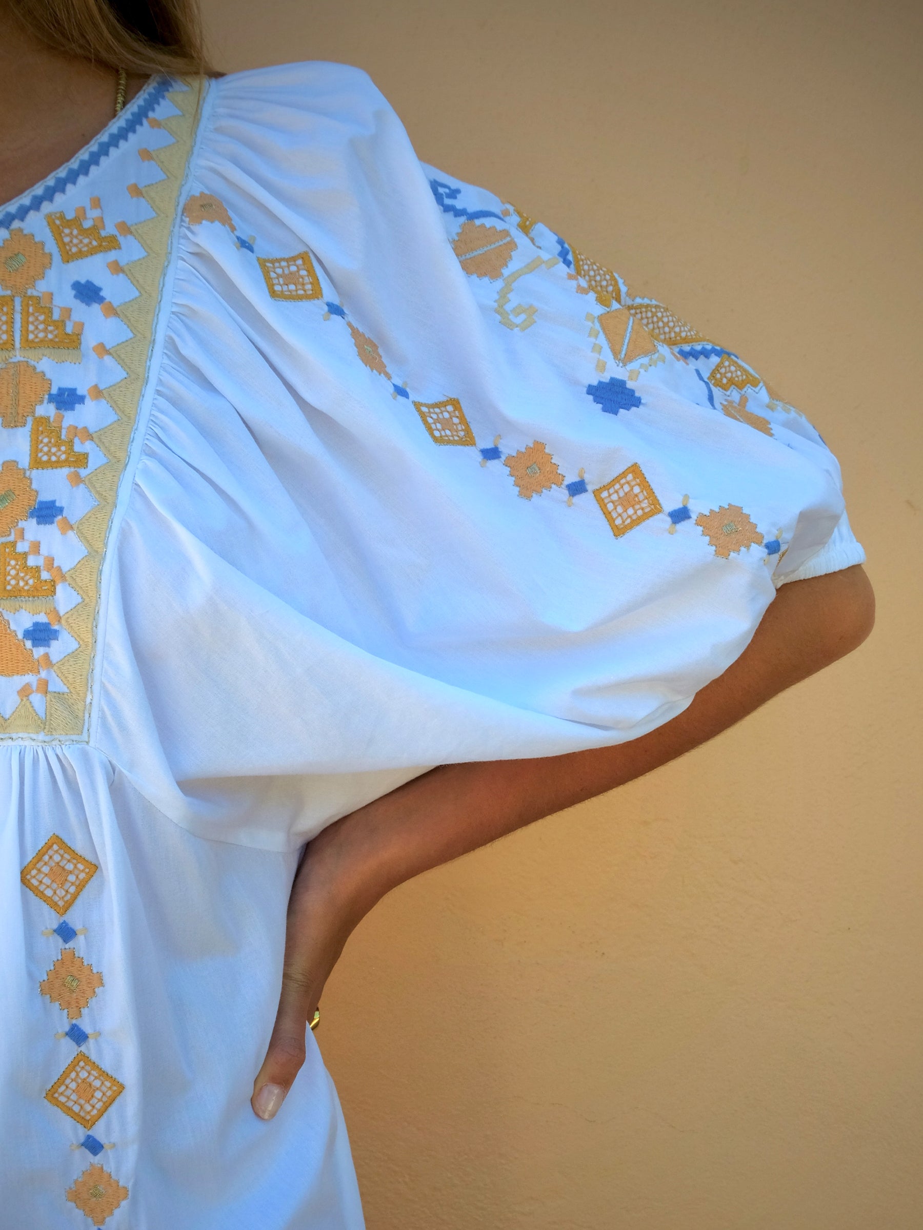 Vestido Bordado