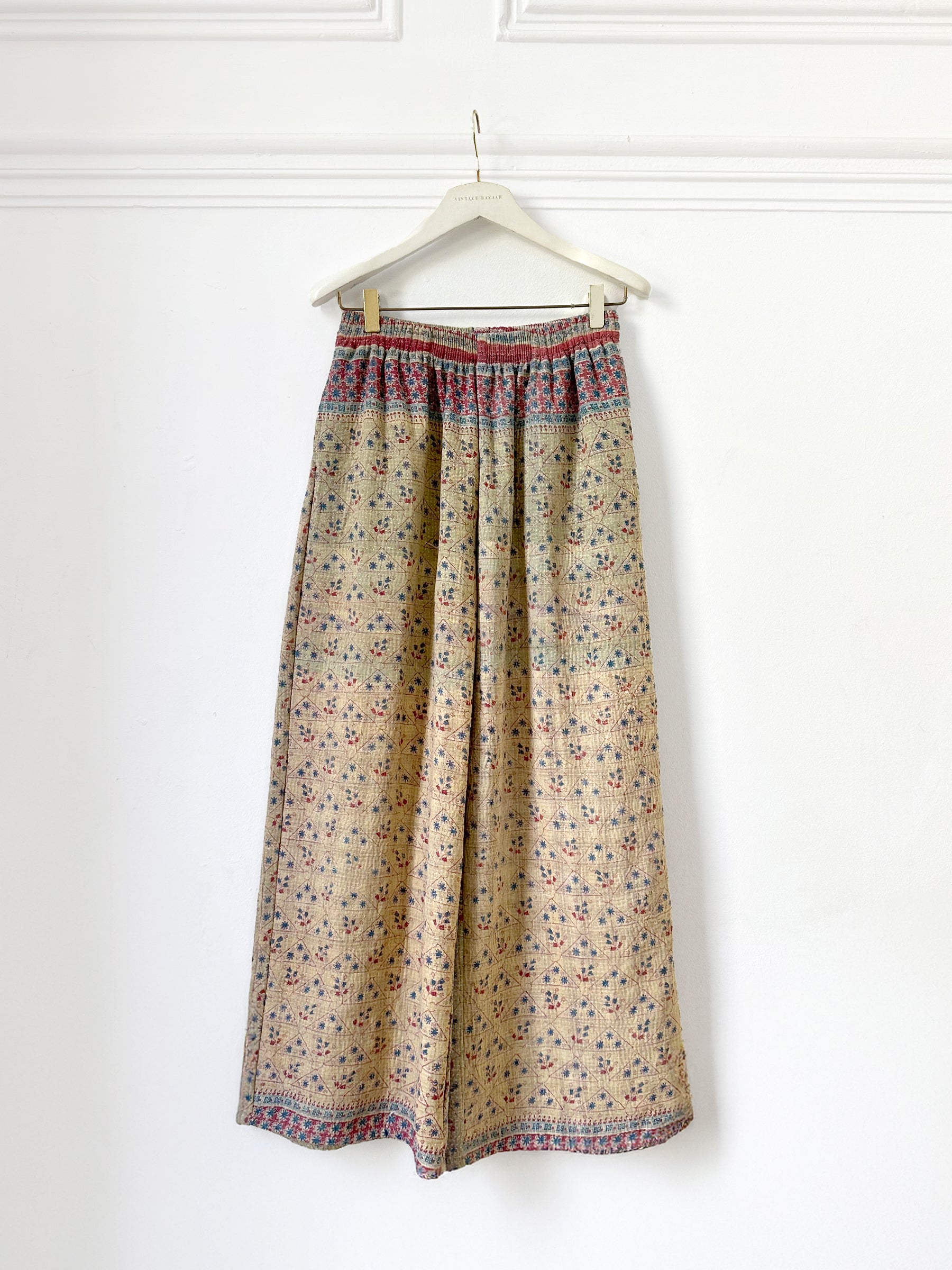 Pantalones Bahaus