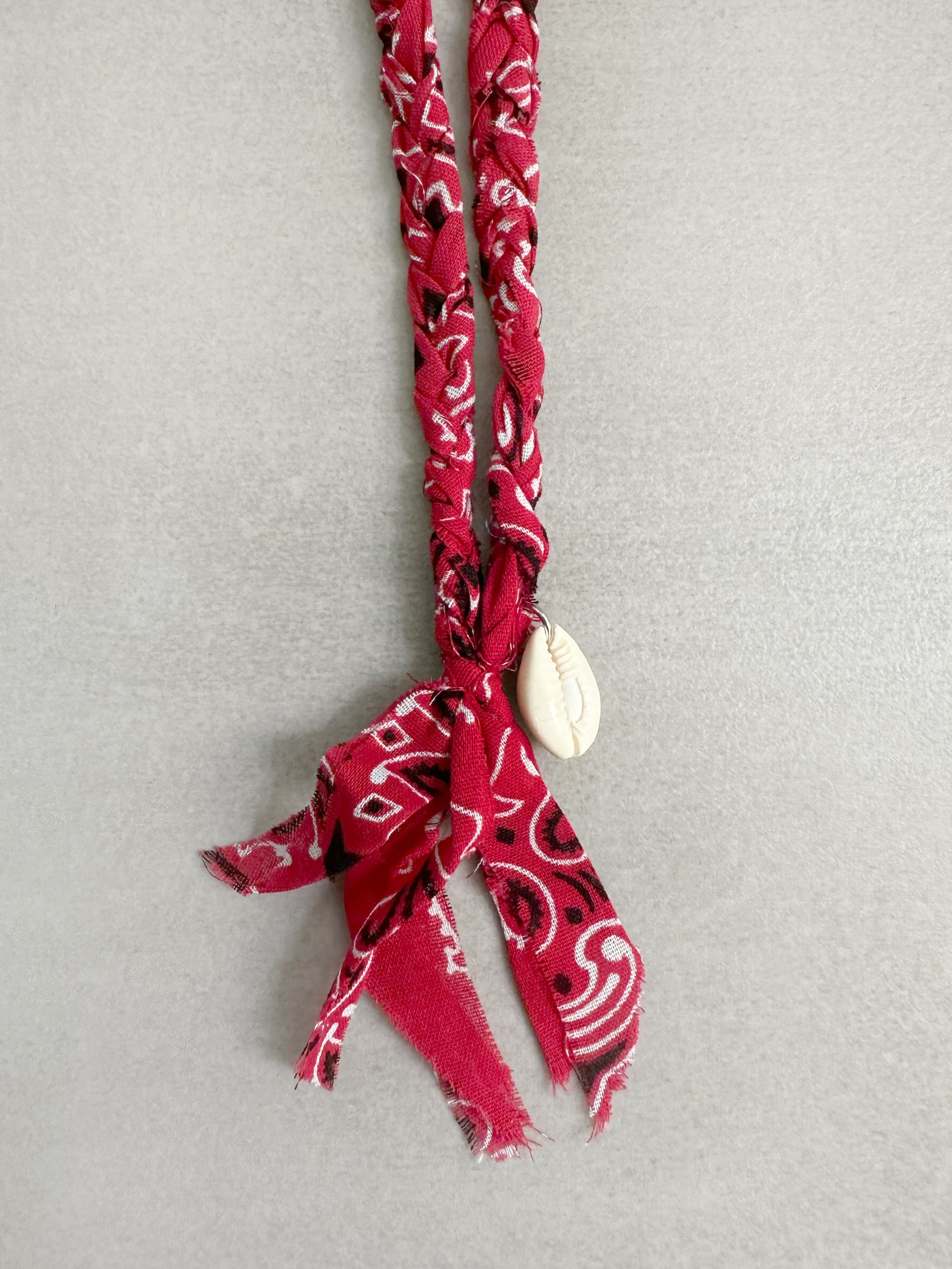 Colar Paisley