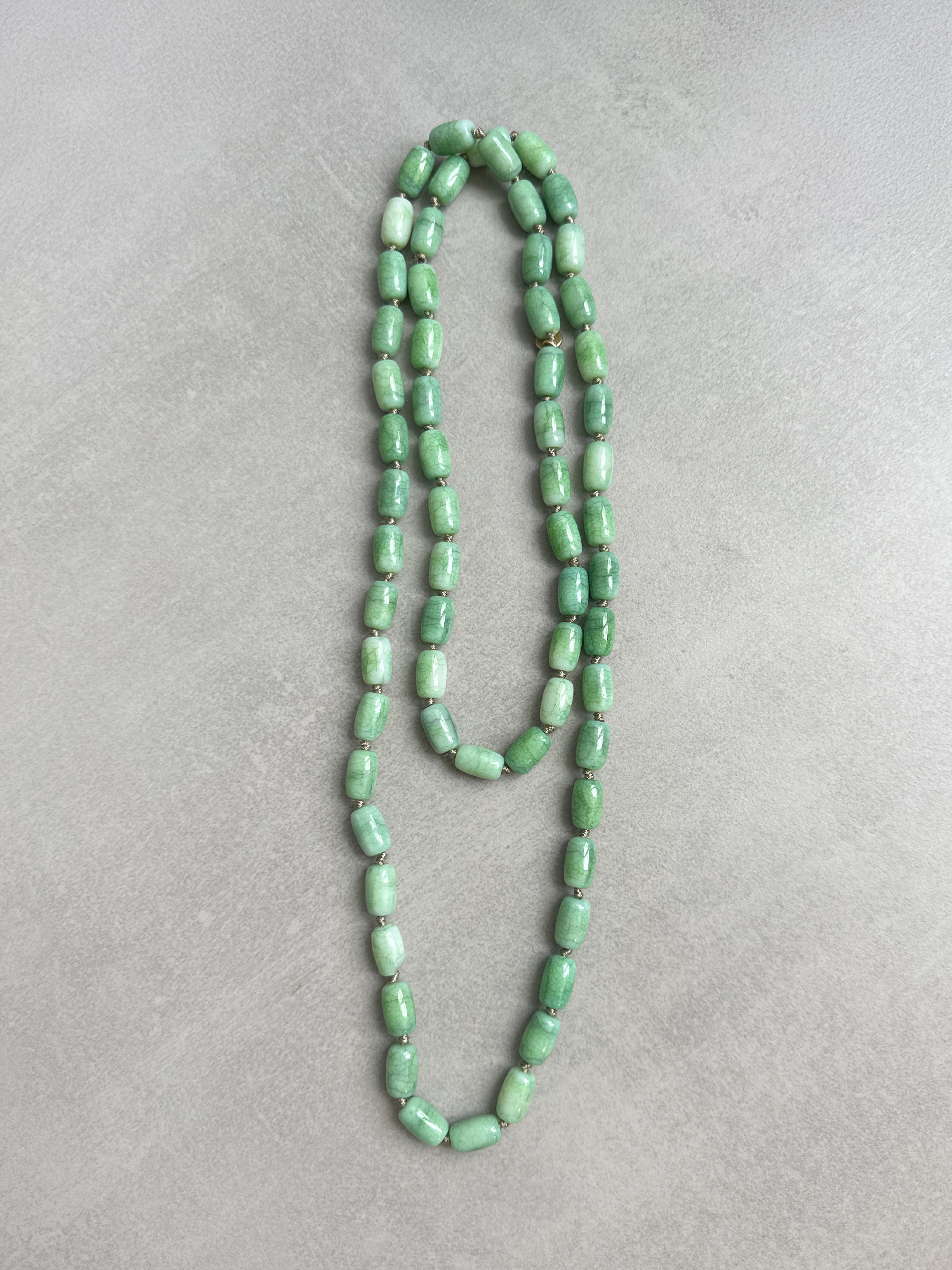 Collar de caqui