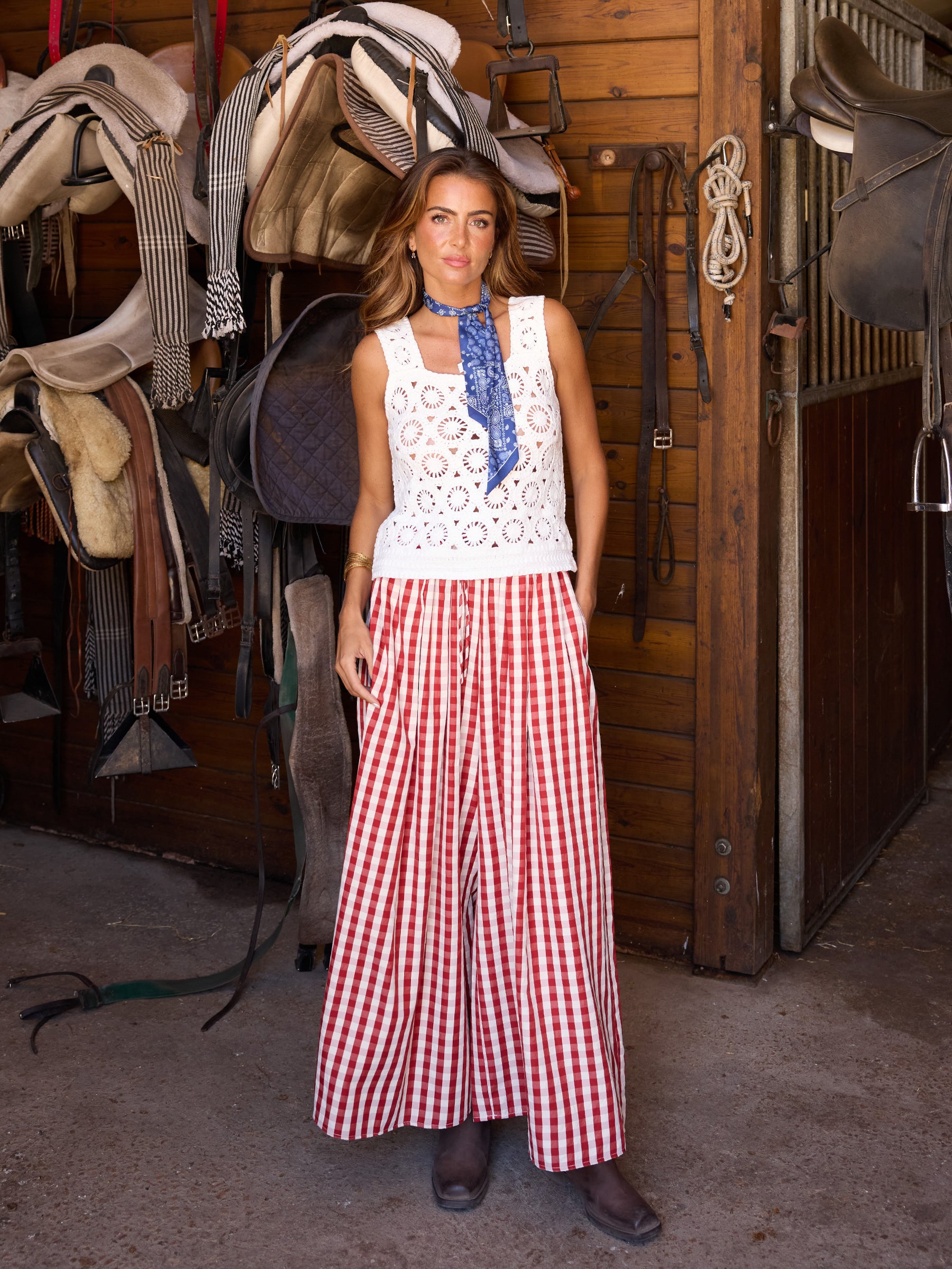Mary pants