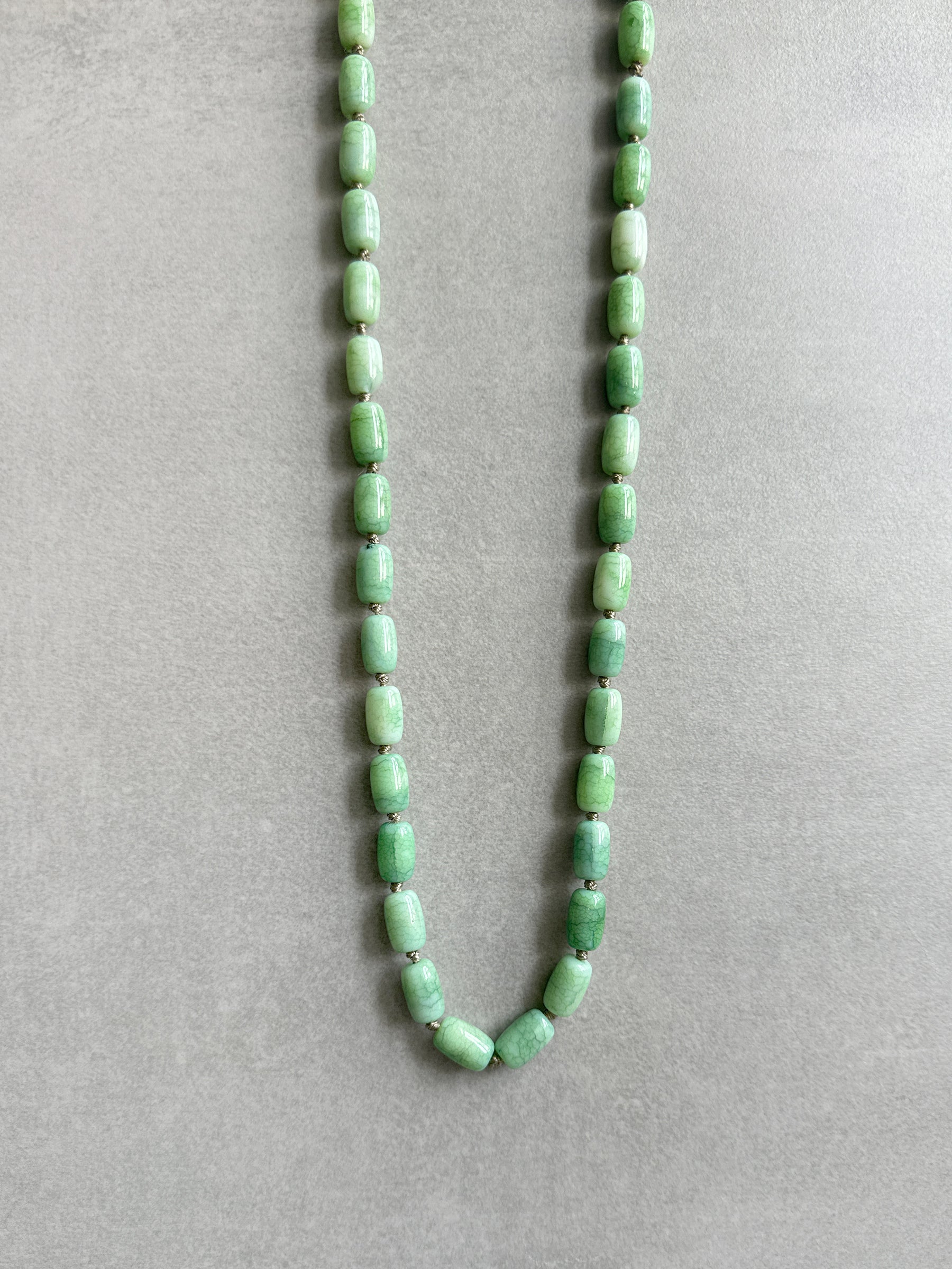 Collar de caqui