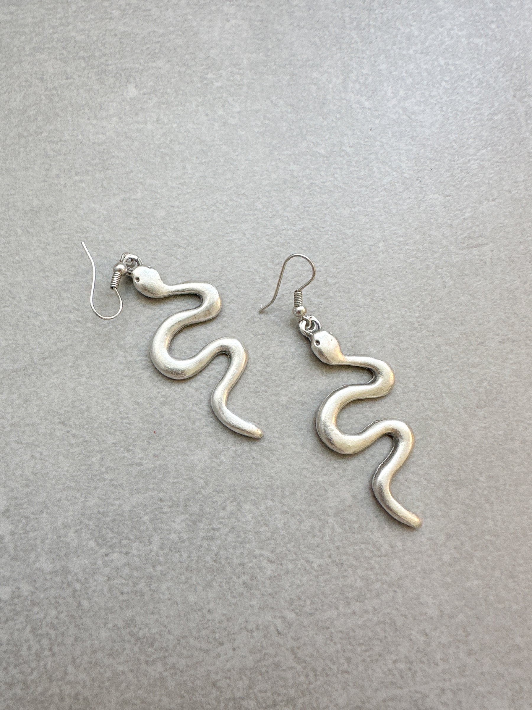 Brincos Snake
