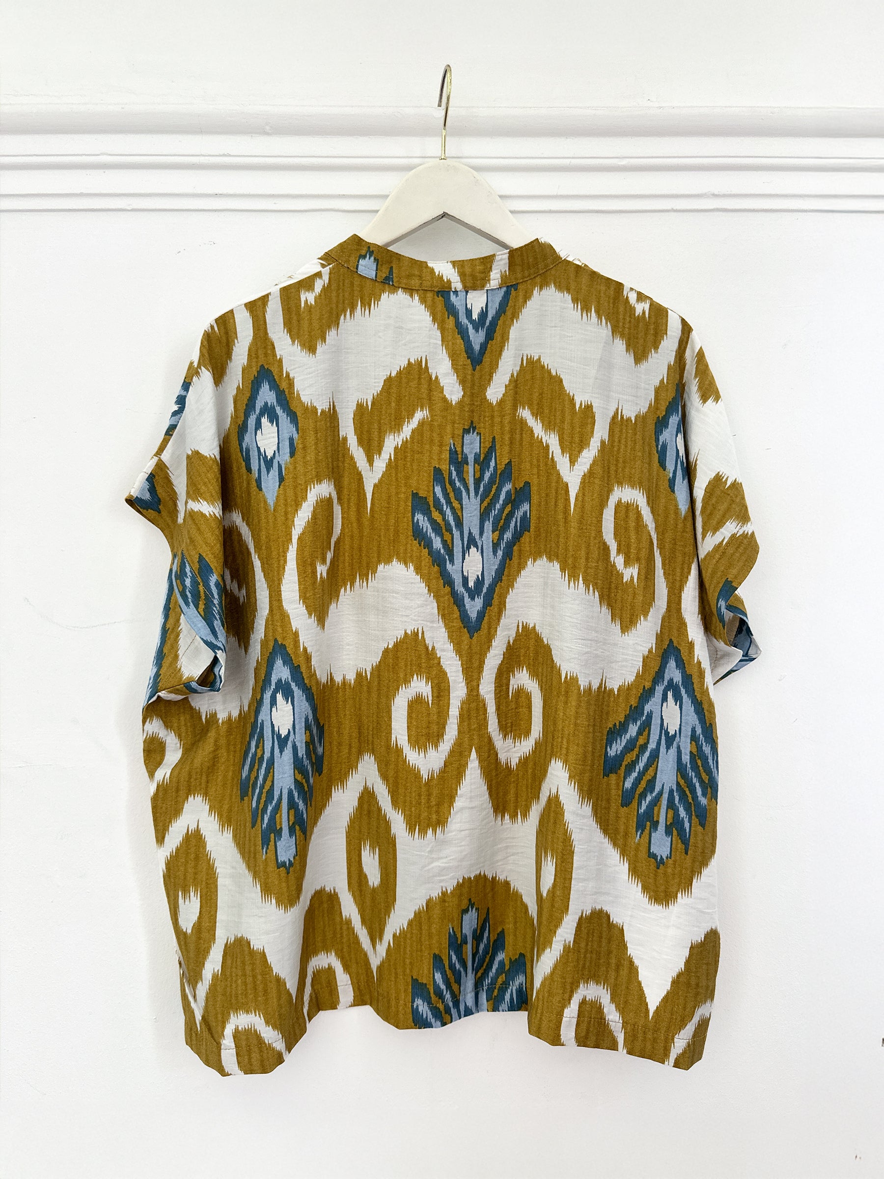 Camisa Tie-Dye