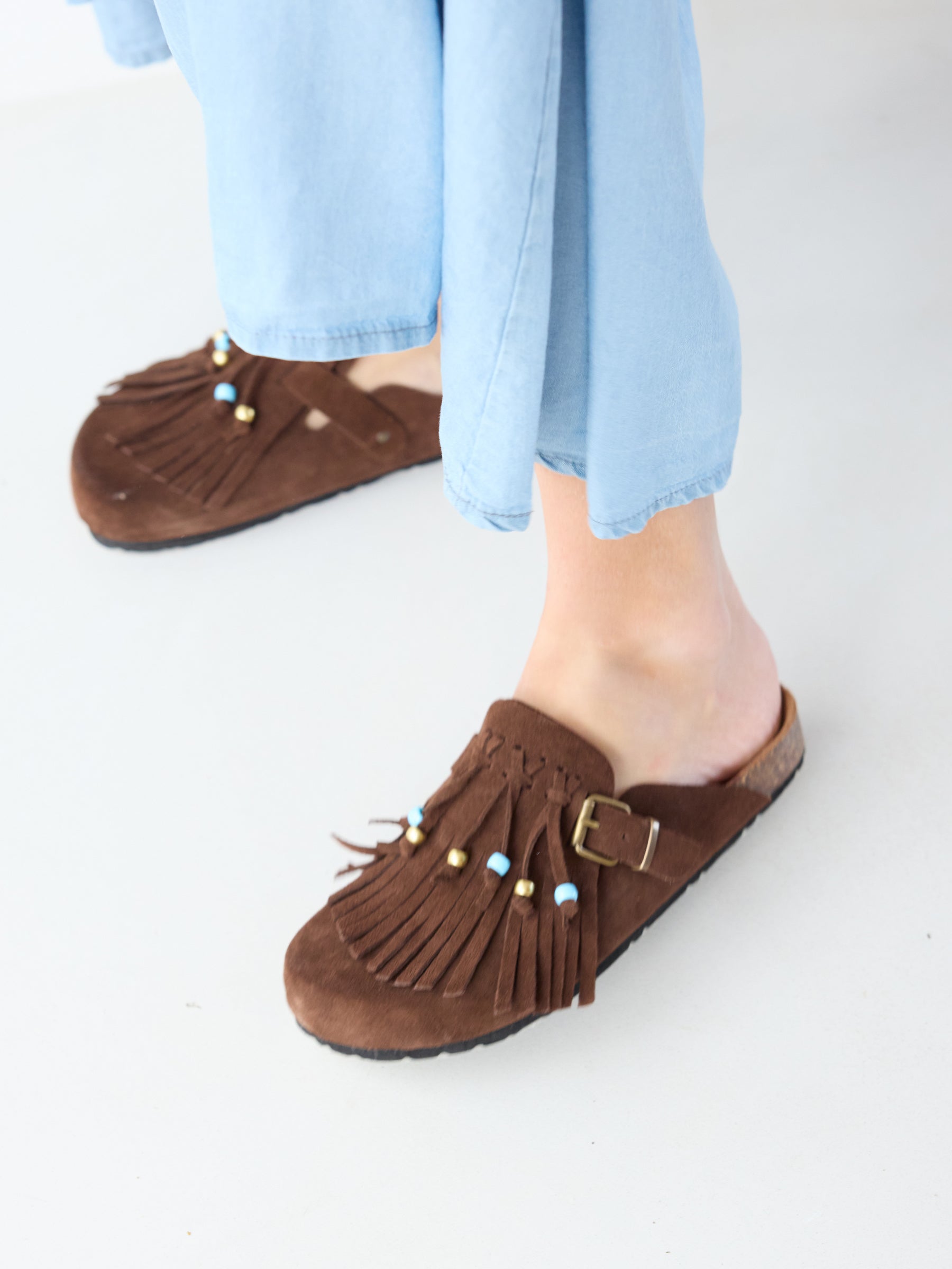 Zuecos suede