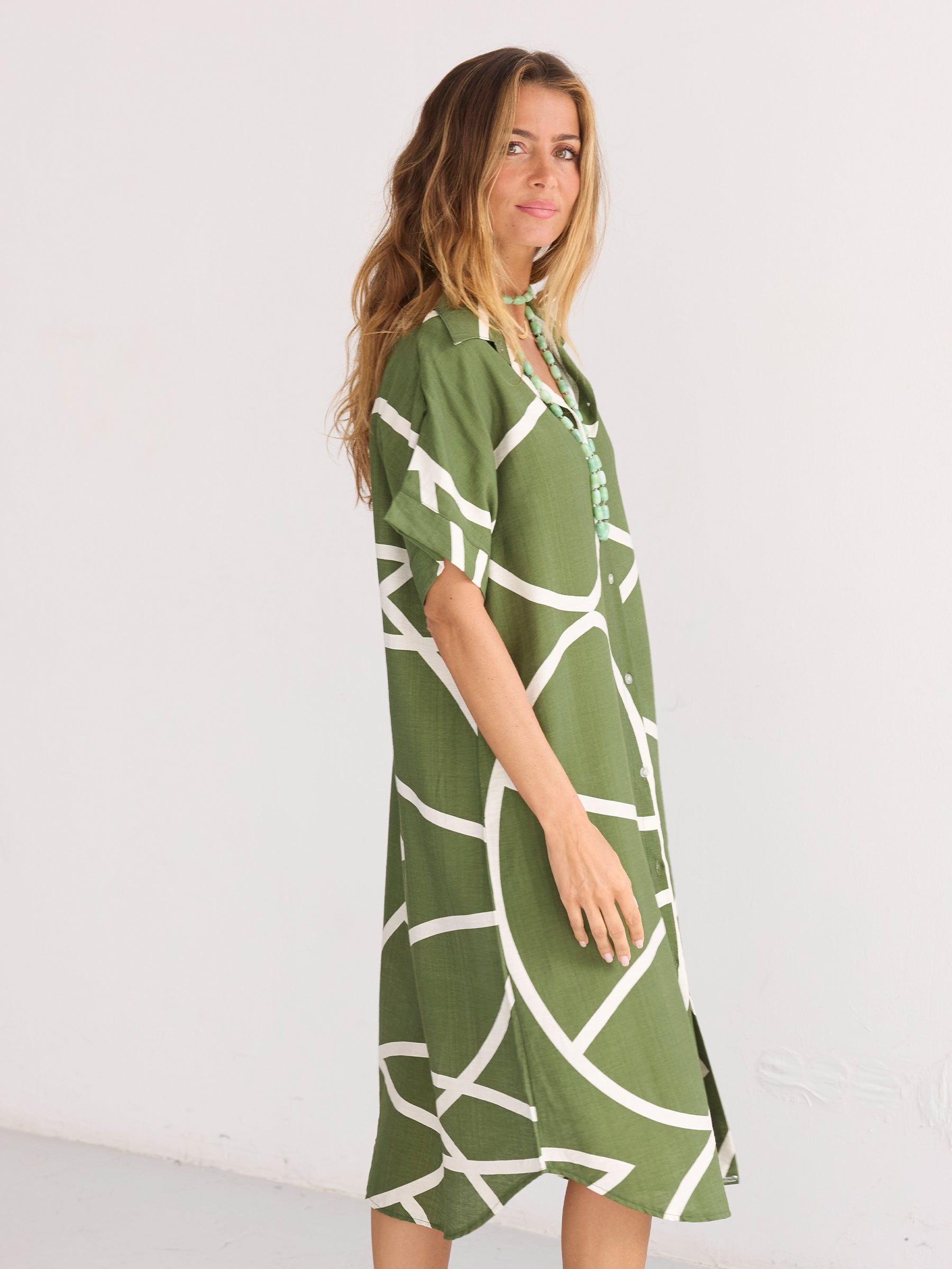 Vestido de nuez de Brasil