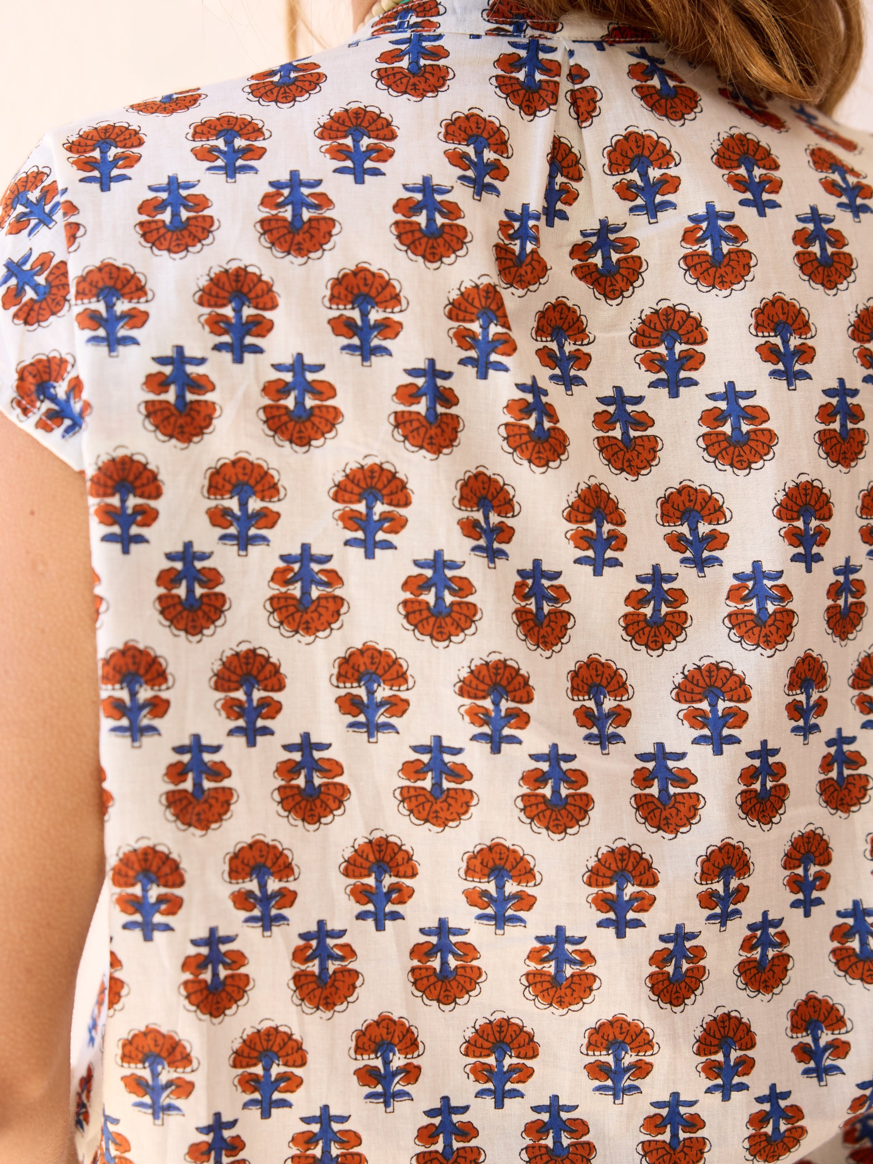 Camisa indonesia