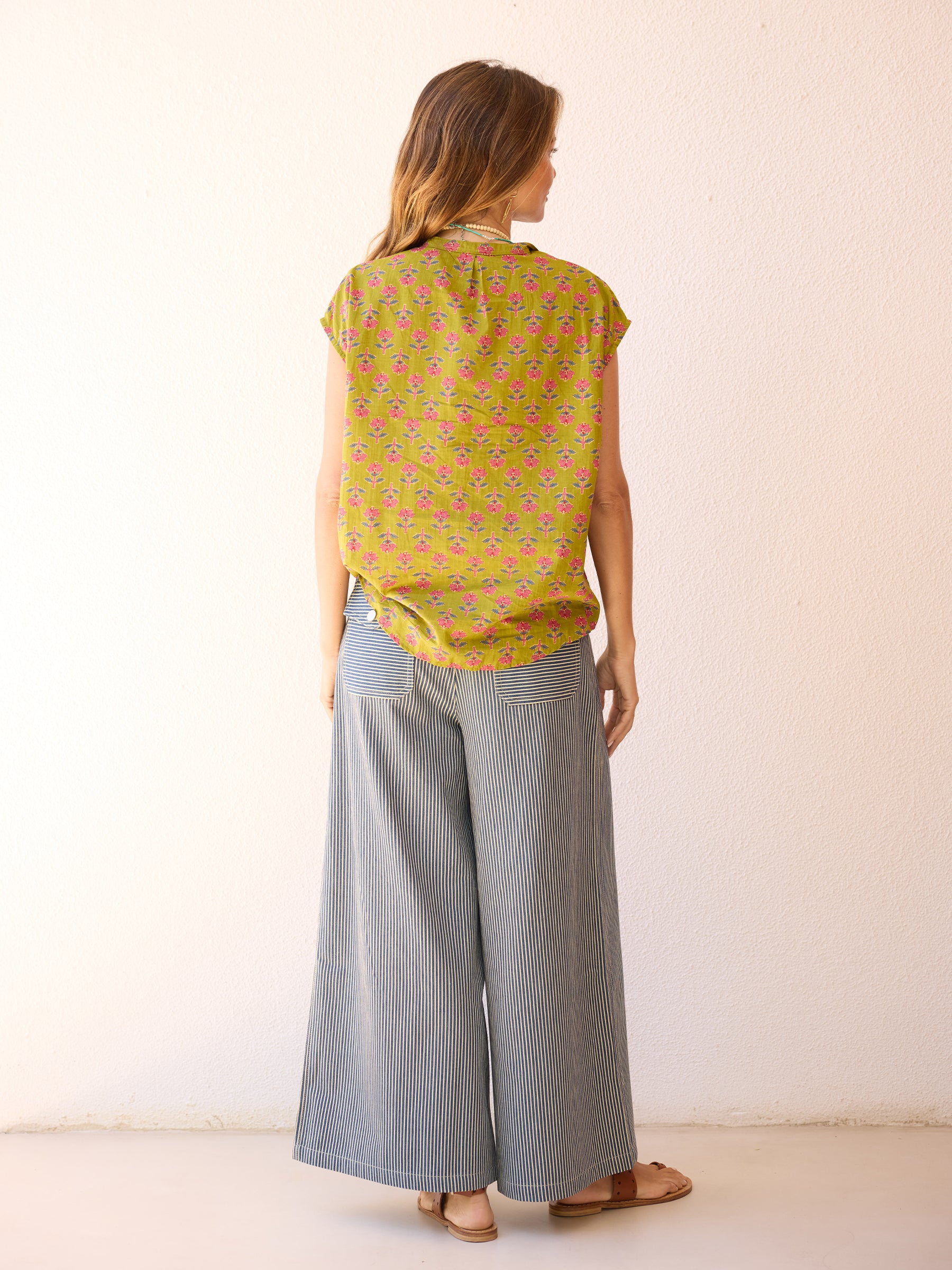 Camisa Indonésia