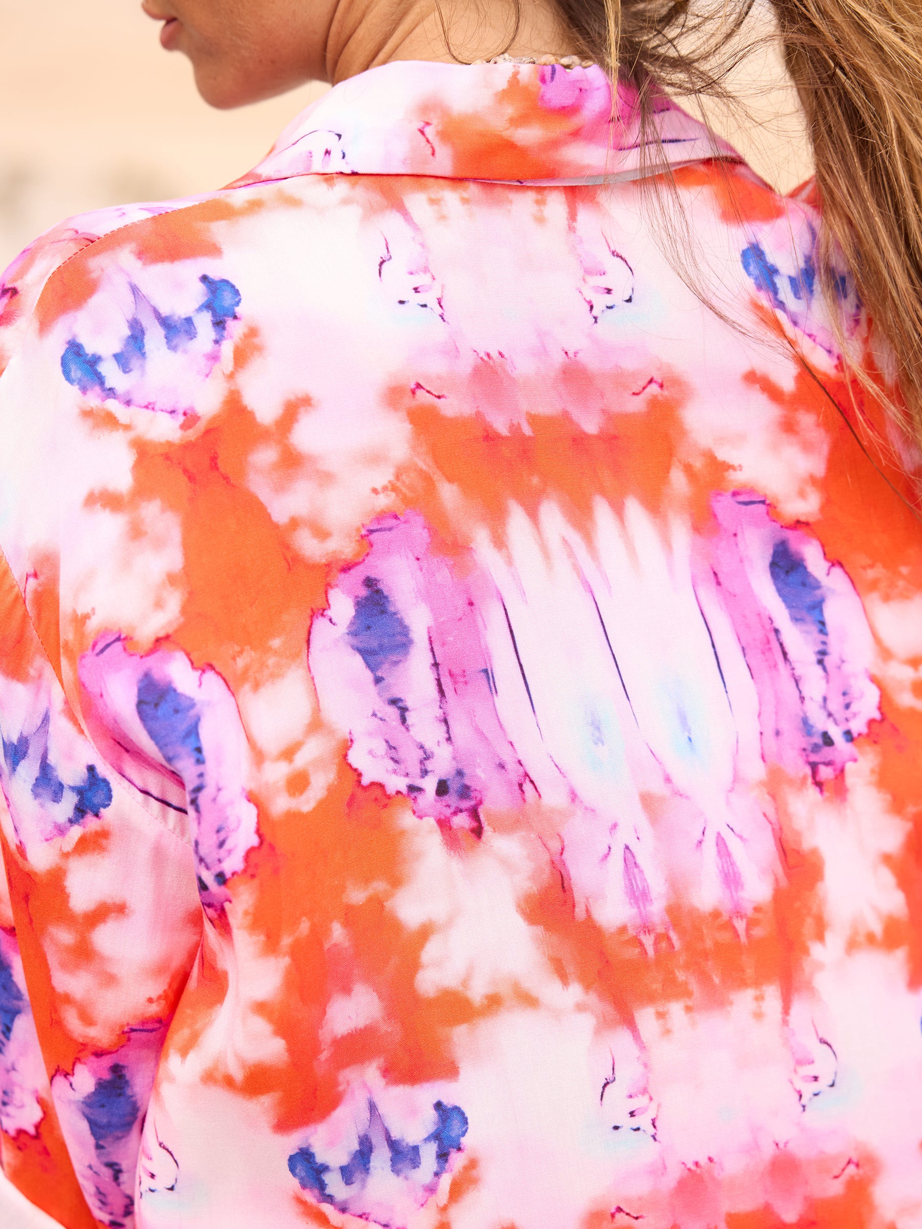 Janas shirt