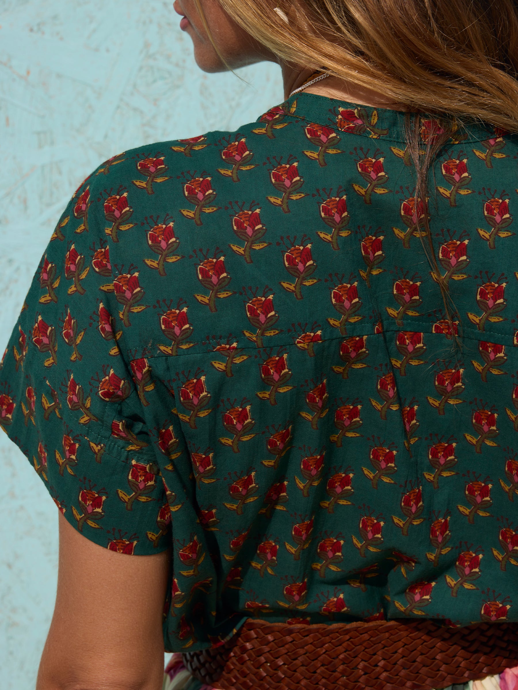 Camisa Indonésia