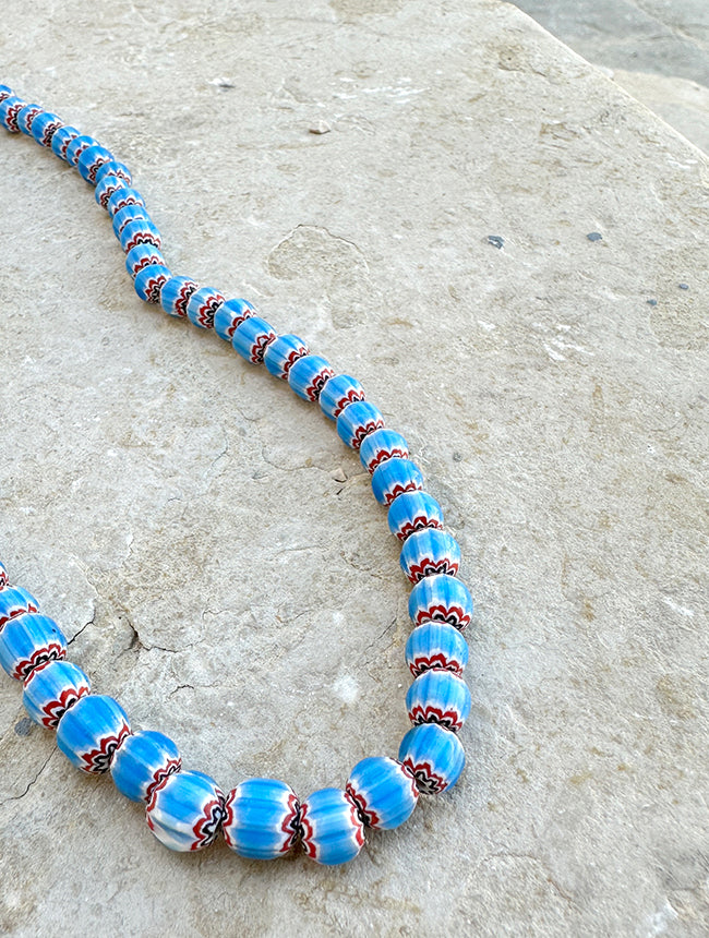 Bead necklace