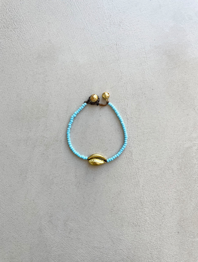 Conch bracelet